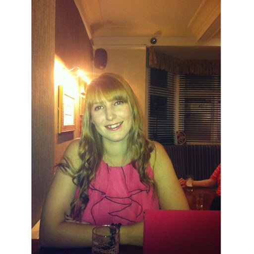 Kristina Gregory Photo 8