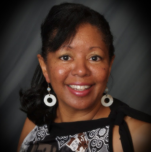 Pamela Collins Photo 9