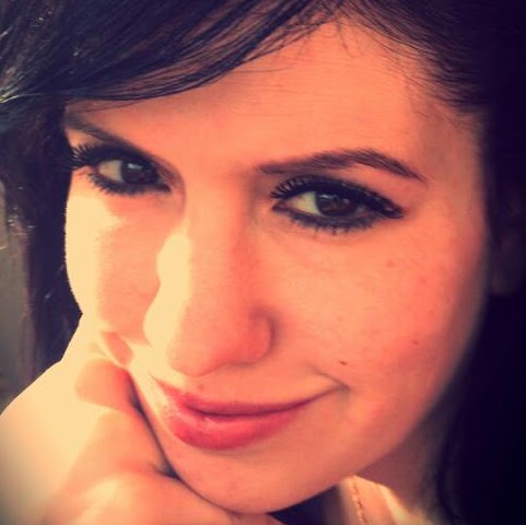 Jessica Voss Photo 18