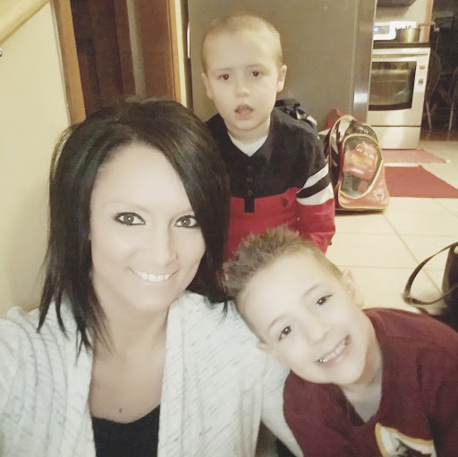 Angela Conrad Photo 17