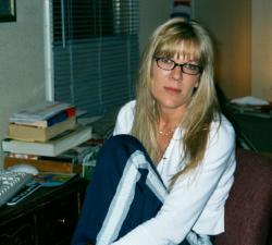 Connie Wood Photo 27