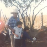 Edgar Mendez Photo 17