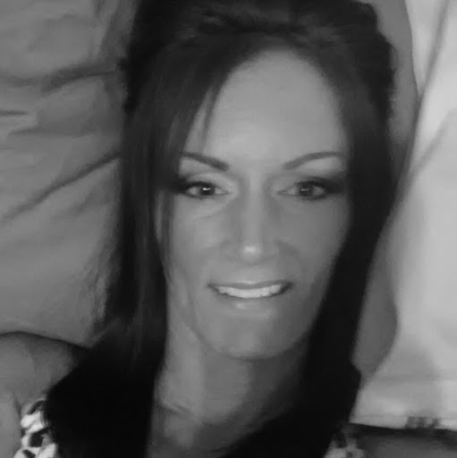 Angela Stafford Photo 17