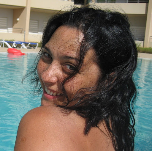 Paula Santos Photo 6