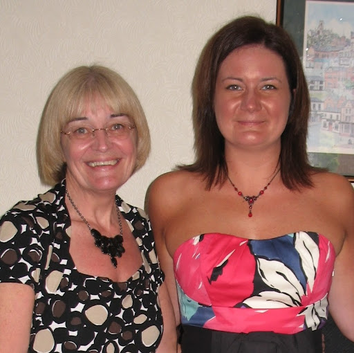 Sarah Messer Photo 15