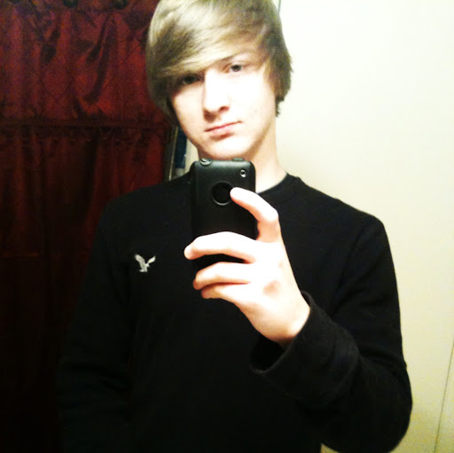 Dylan Strickland Photo 5
