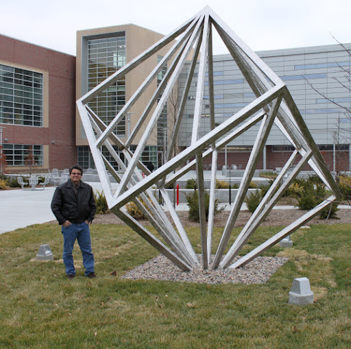Carl Weiss Photo 13
