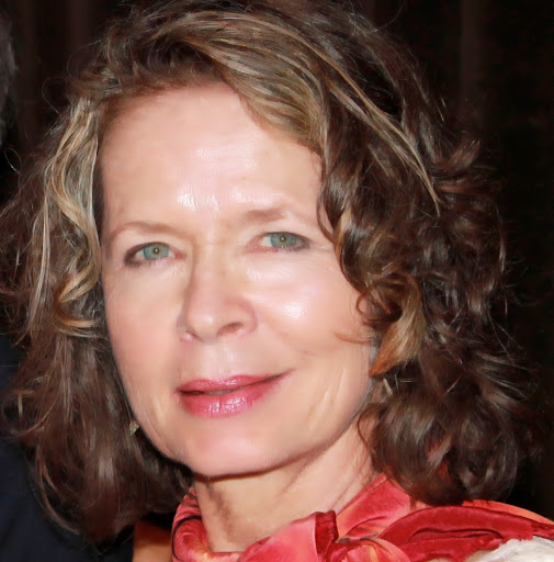 Susan Weeks Photo 18