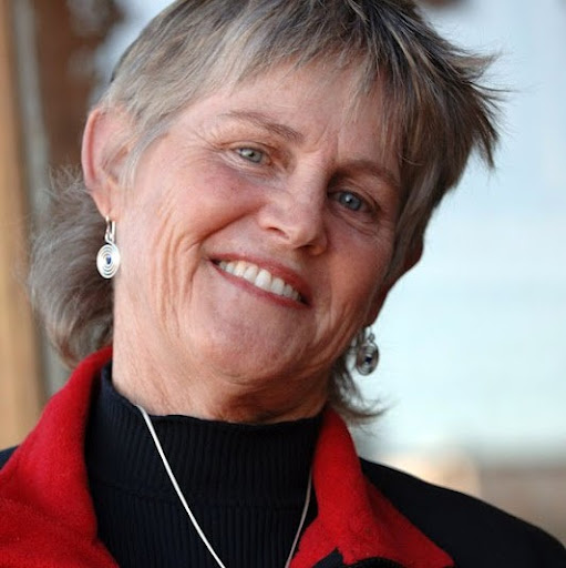Sally Edwards Photo 41
