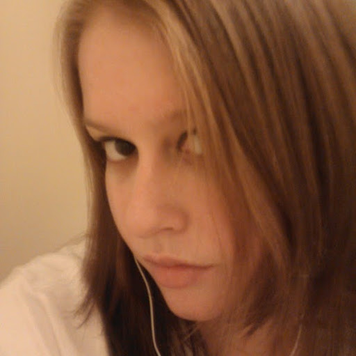 Christina Selby Photo 5