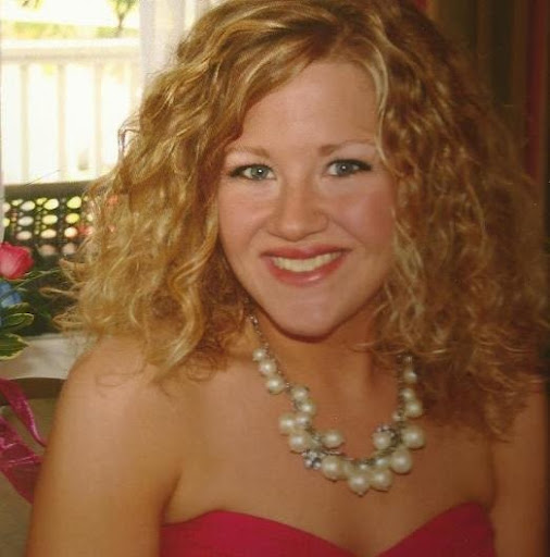April Hunter Photo 37