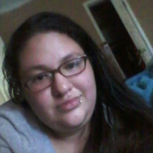 Erica Gonzalez Photo 18