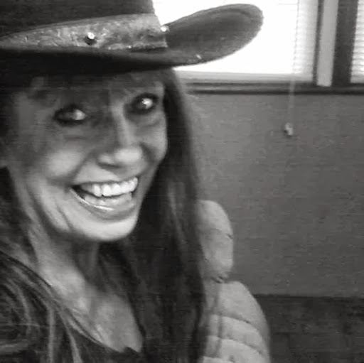 Sharon Black Photo 45