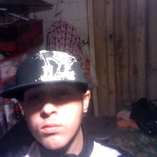 Christopher Quinones Photo 29