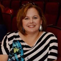Tami Hull Photo 20