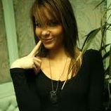 Kelly Layne Photo 8