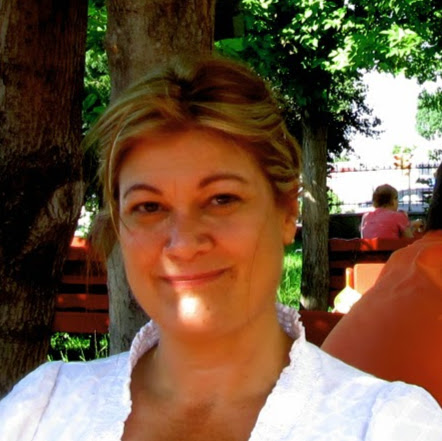 Paula Robbins Photo 13