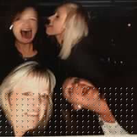 Diana Leach Photo 22