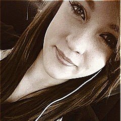 Danielle Potts Photo 12