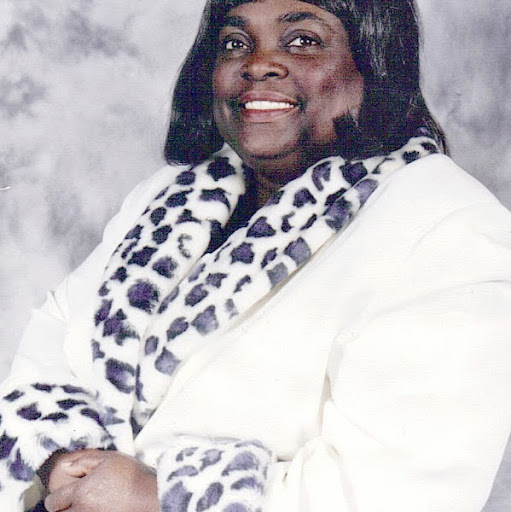 Diana Calhoun Photo 3