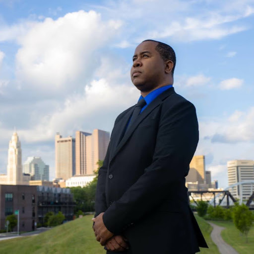 Brandon Cross Photo 9