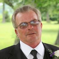 Tom Rhoades Photo 18