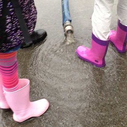 Melanie Anderson Photo 12