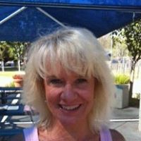 Lisa Newbern Photo 3