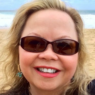 Debbie Bright Photo 14