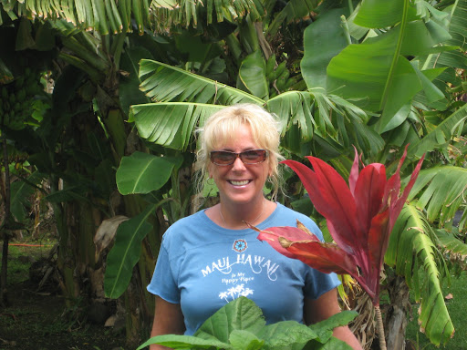 Lora Wright Photo 14