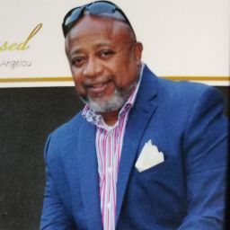 Timothy Noble Photo 14