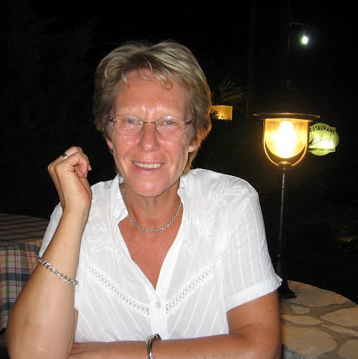 Christine Whitehead Photo 35