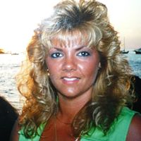 Kelly Yates Photo 31