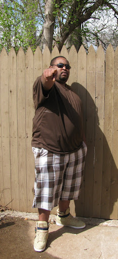 Frankie Scott Photo 7
