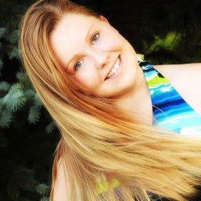 Katie Williams Photo 27