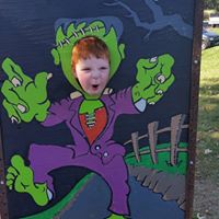 Holly Robbins Photo 25