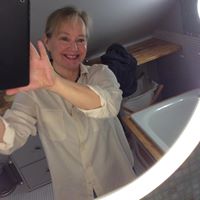 Kim Jefferies Photo 18