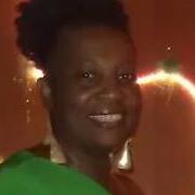 Julia Ritter Photo 12