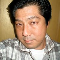 Toshi Higashi Photo 3