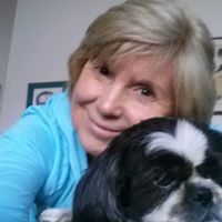 Marianne Reynolds Photo 20