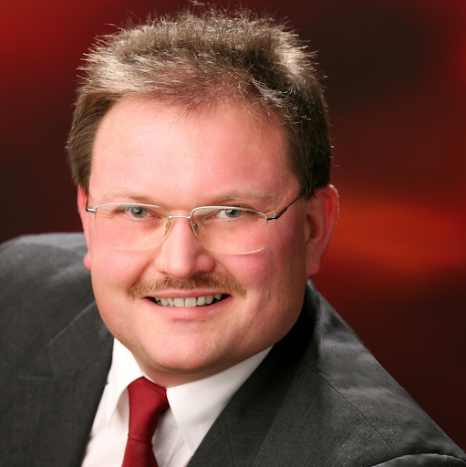 Robert Schuster Photo 16