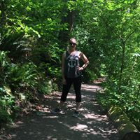 Heather Knudsen Photo 18