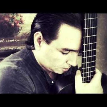 Manuel Fernandez Photo 47