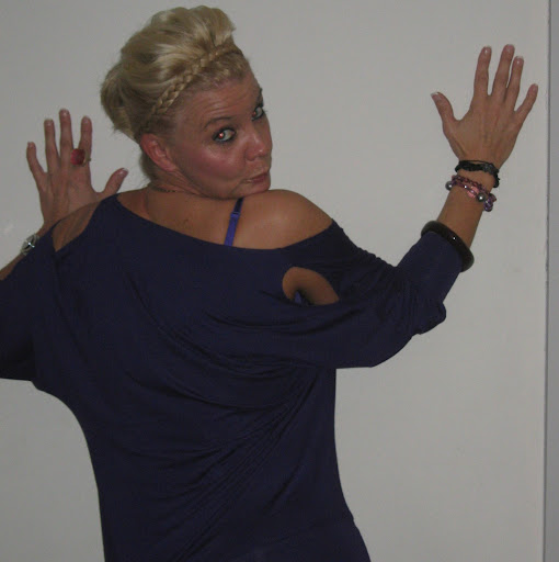 Carol Mercer Photo 19