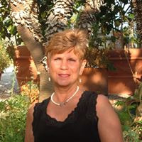 Nancy Johns Photo 7