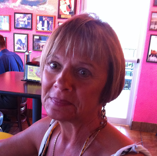 Michelle Watson Photo 18