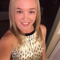 Victoria Roach Photo 27