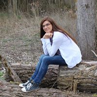 Kristina Burkhardt Photo 4