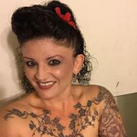 Rebecca Ely Photo 15