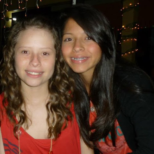 Marie Acevedo Photo 4